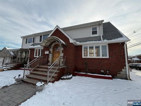 Photo of 75 Park Ave #Floor 2, Lodi, NJ 07644 (MLS # 25043802)