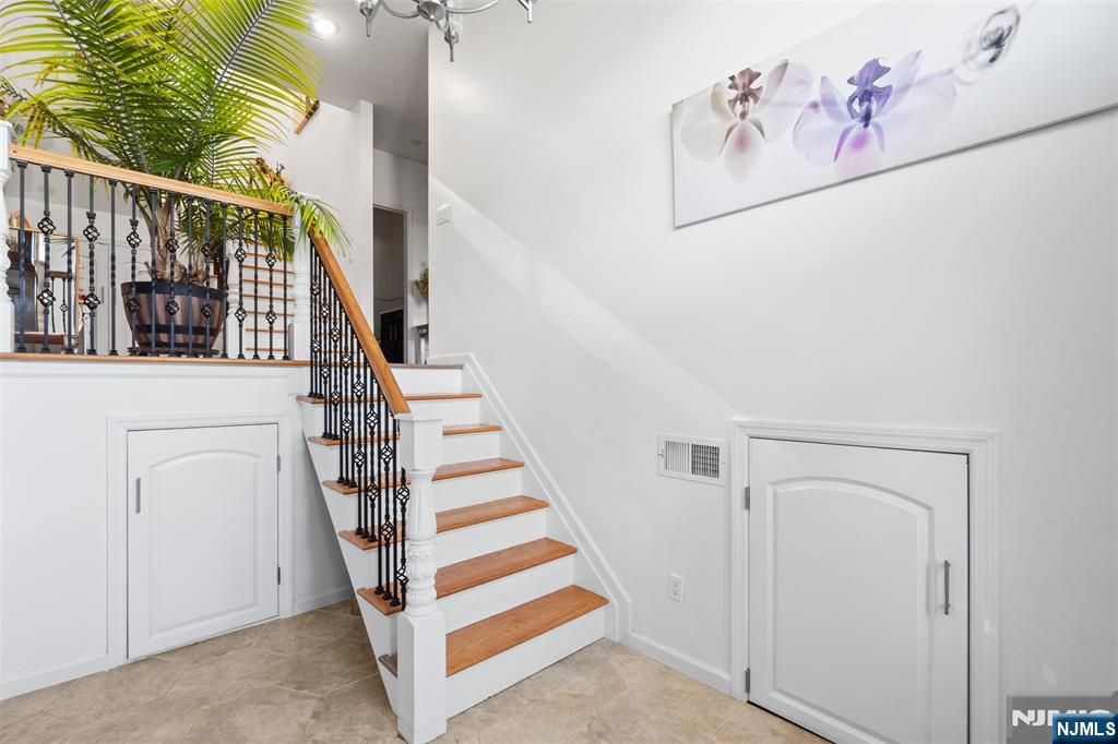 Photo of 21 Cedar Street, Cresskill, NJ 07626 (MLS # 26010545)