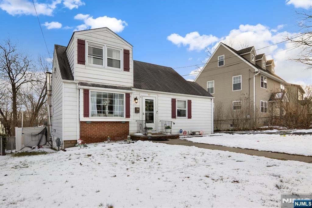 Photo of 97 Long Hill Drive, Clifton, NJ 07013 (MLS # 26000191)