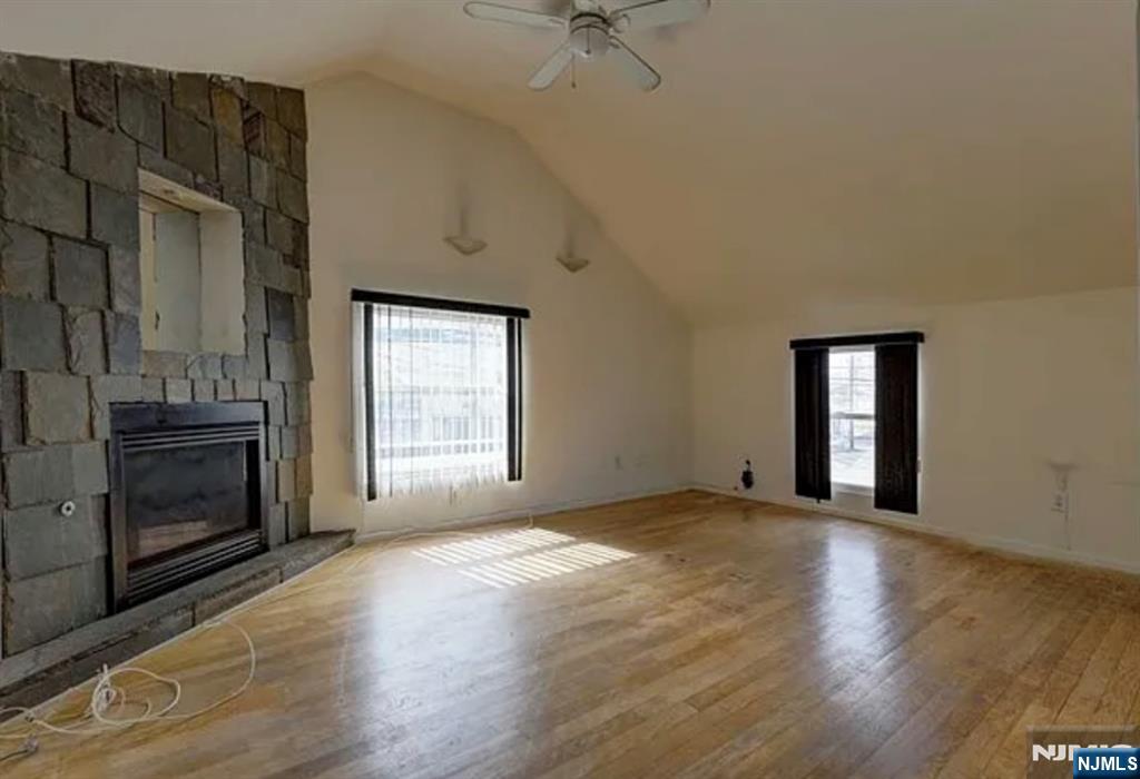 Rental Property at 1 Sylvan Ave, Englewood Cliffs, New Jersey - Bedrooms: 2 
Bathrooms: 1 
Rooms: 3  - $2,800 MO.