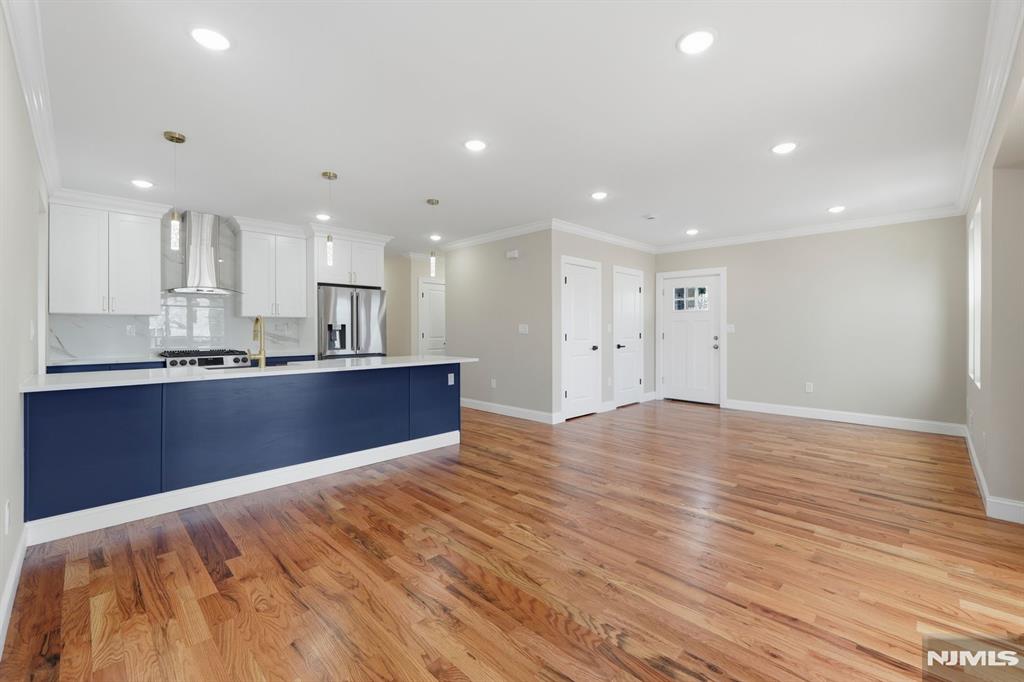 438 10th Street