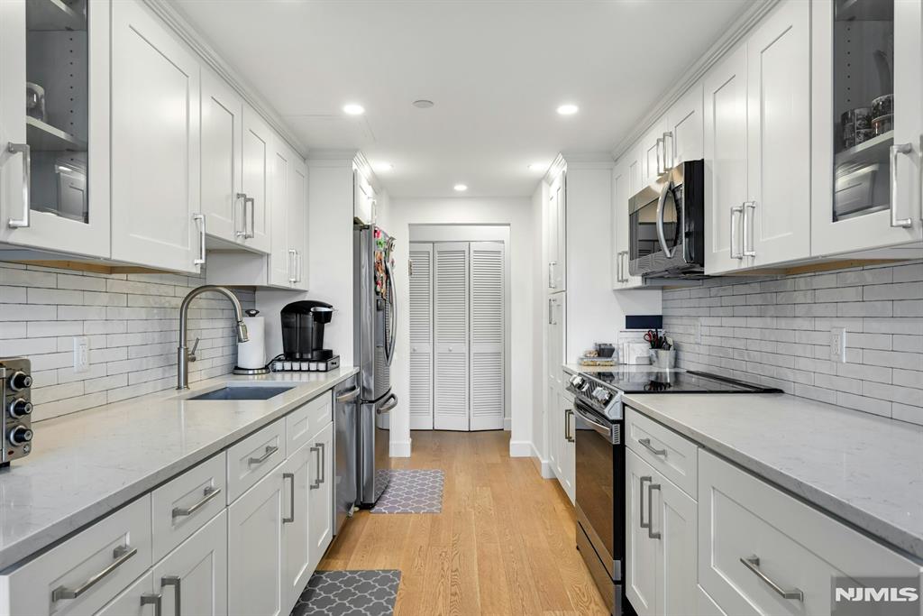 800 Palisade Avenue 109