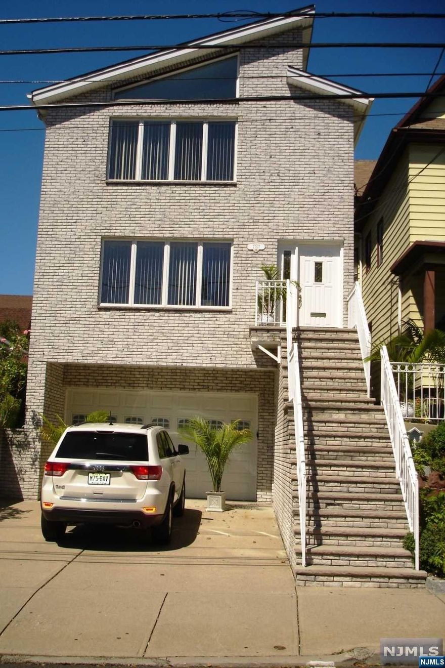 Pride of ownership, gorgeous home with lots of sunlight, large three bedroom apartment with lots of closet space ,gleaming hardwood floors, large eat-in kitchen, Large ceramic bathroom, This home comes furnished if desired. Central A/C throughout in a very desirable location of upper North Bergen. Walking distance from James Braddock Park and Blvd East. Close to Shops, Schools, and all major transportation. A dream for NYC commuters.