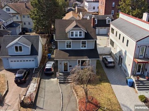 166 Summit Cross Rutherford NJ 07070