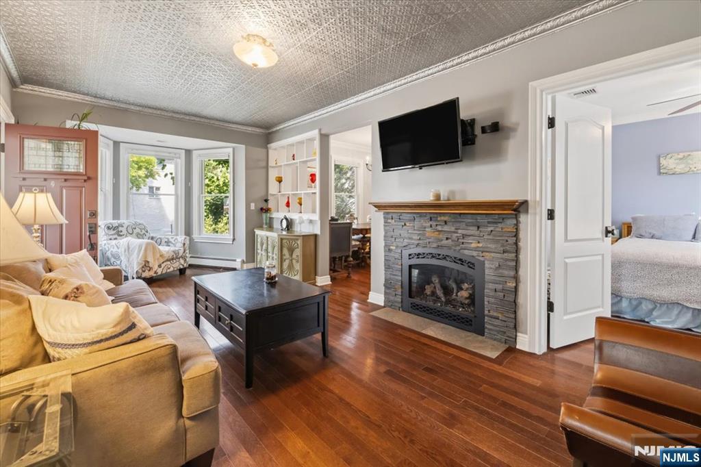 53 Columbus Drive