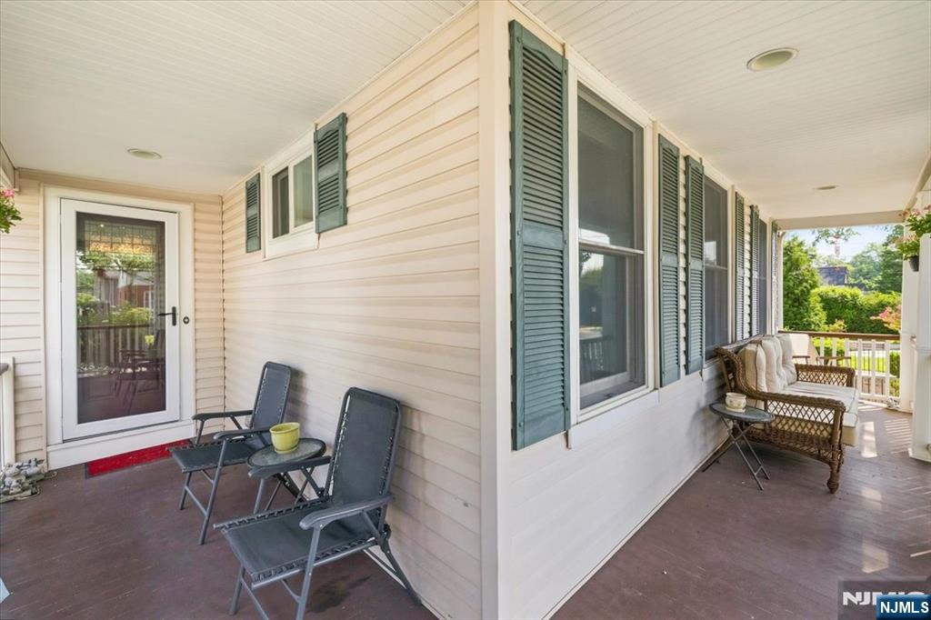 53 Columbus Drive