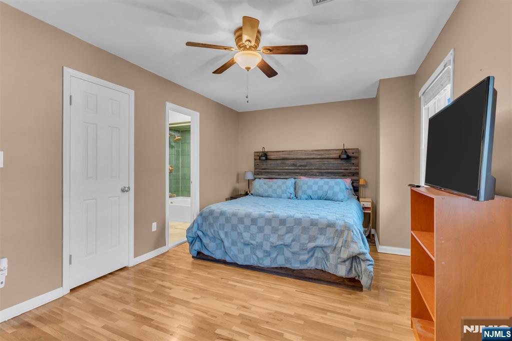 3661 Meadow Lane