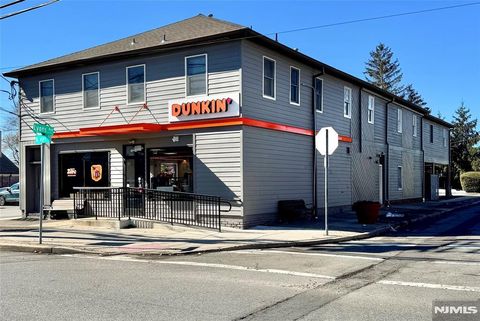 Photo of 1218 River Road #A, Fair Lawn, NJ 07410 (MLS # 26008310)