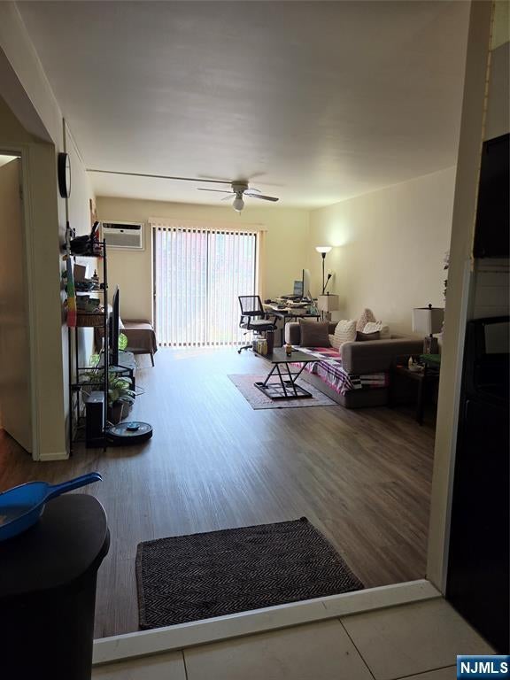 550 Central Avenue 30