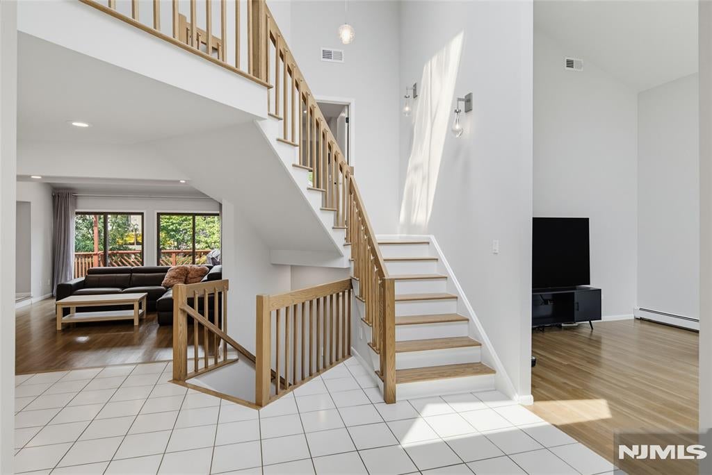 15 Hudson Terrace