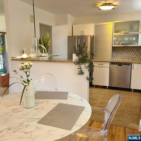 Photo of 258 Virginia Dr, Fair Lawn, NJ 07410 (MLS # 26015666)
