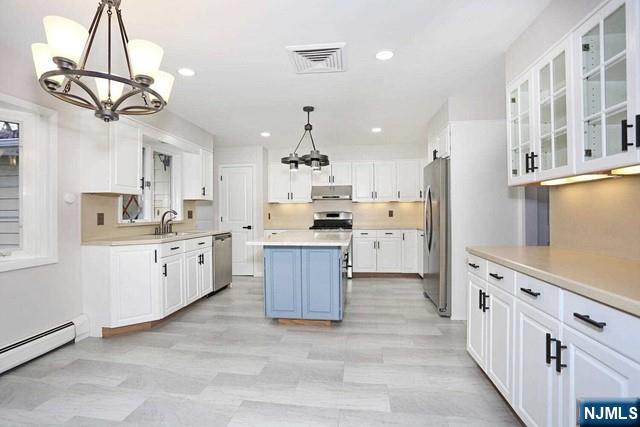 61 Fern Place