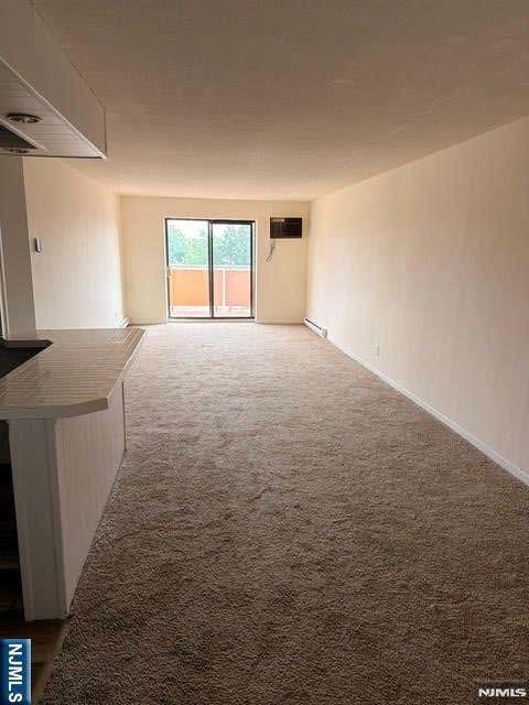 Photo of 240 Anderson St #5H, Hackensack, NJ 07601 (MLS # 26030296)
