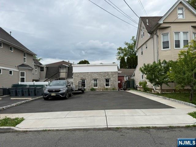 17 Forest Street