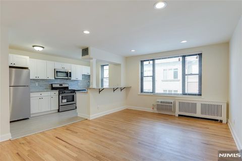 Photo of 100 Central Ave, Fort Lee, NJ 07024 (MLS # 25035542)