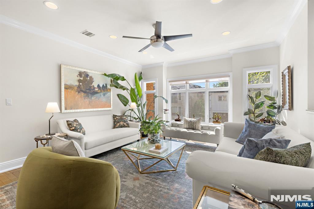 31 Leary Lane A