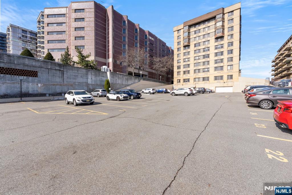 344 Prospect Avenue 8A