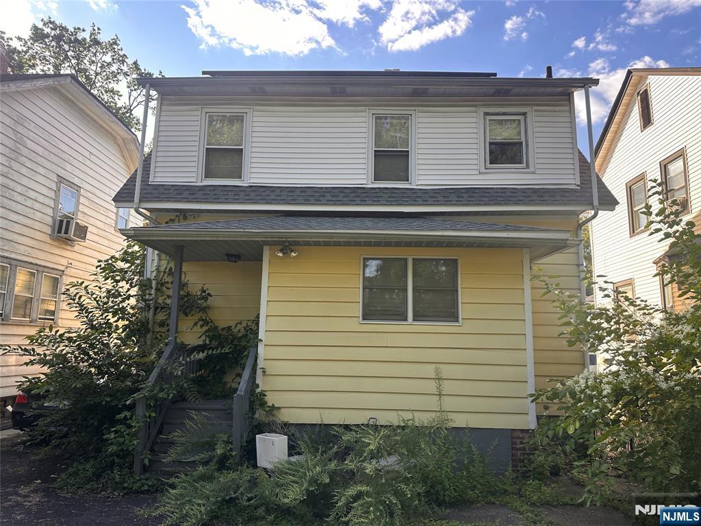 24 Ridgewood Avenue