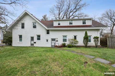 Photo of 195 Riveredge Rd #1, Tenafly, NJ 07670 (MLS # 26030137)