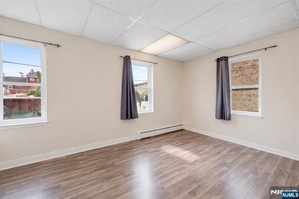 7704 Kennedy Boulevard