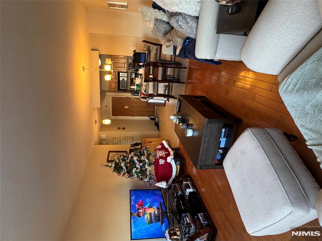 770 Anderson Avenue 9F