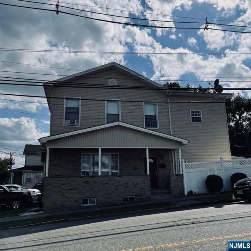 LOCATION, LOCATION !!! WONDERFUL OPPORTUNITY KNOCKS FOR THIS SPACIOUS TOWNHOME STYLE UNIT. WITH SO MUCH TO OFFER STARTING WITH AN OVERSIZED LIVINGROOM, FORMAL DINING ROOM , GUEST BATH,OFFICE AREA, CUSTOM KITCHEN WITH LARGE CENTER ISLAND. PRIMARY BEDROOM WITH BATH, KINGSIZE SECOND BEDROOM.DOUBLE CLOSETS , HARDWOOD FLOORS THROUGHOUT , CROWN MOULDING AND CENTERAL AIR. BASEMENT OFFERS:LARGE SIZE FAMILY ROOM,/GAME AREA, GOOD SIZE OFFICE, LAUNDRY ROOM, FULL BATH, GRADE LEVEL ACCESS TO AND FROM. LARGE DECK FOR ENTERAINING AS WELL AS GOOD SIZE YARD. ONE DRIVEWAY SPACE WILL BE PROVIDED , TENANT TO ACQUIRE A PARKING PERMIT FROM THE TOWN.LANDLORD WILL COVER UTILITIES , TENANT TO AGREE TO SHARE RESPONSIBILITIES OF REMOVAL OF SNOW IN INCLEMENT WEATHER.