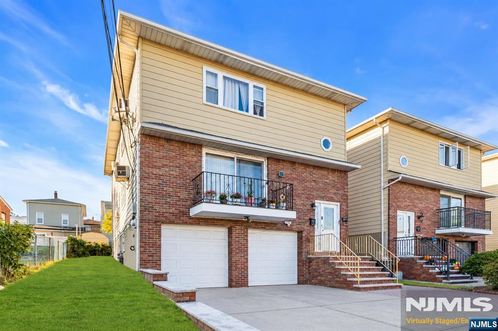 55 Westervelt Place