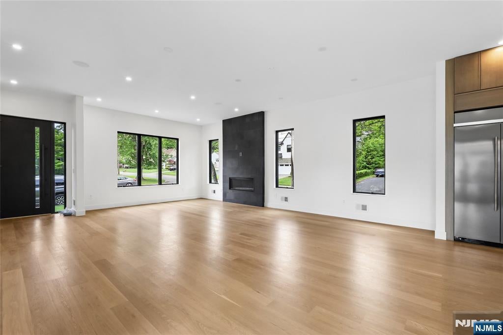 1 Bancroft Place