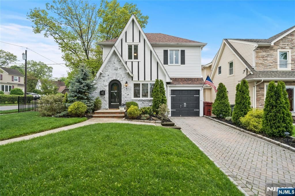 Photo of 117 North Road, Nutley, NJ 07110 (MLS # 26017331)