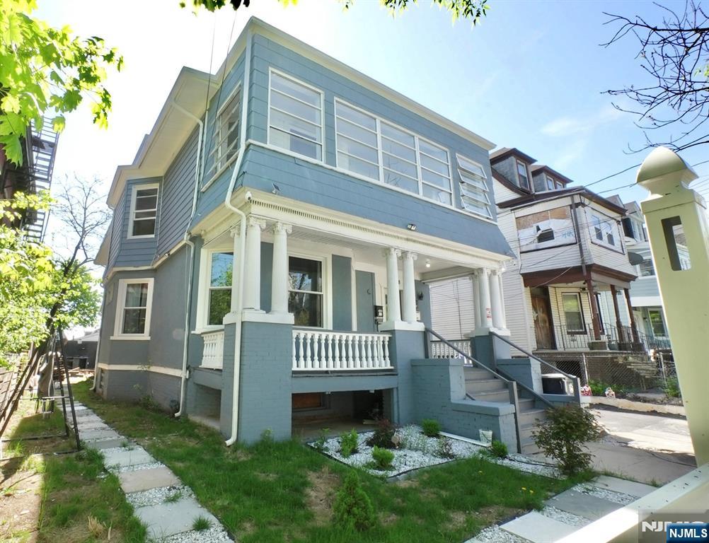 Rental Property at 2628 Treacy 2, Newark, New Jersey - Bedrooms: 4 
Bathrooms: 1 
Rooms: 7  - $2,500 MO.