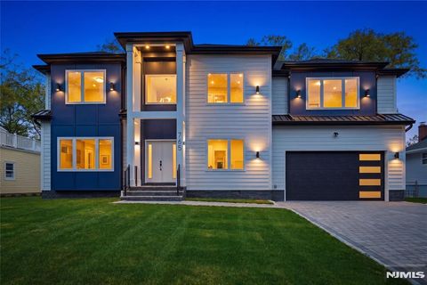 Photo of 765 7th Avenue, River Edge, NJ 07661 (MLS # 26015325)