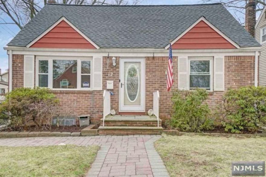 Move-in ready Cape in a great section of town, quiet block. Great functional basement with high ceilings + a 2nd floor with tons of potential. Large backyard.