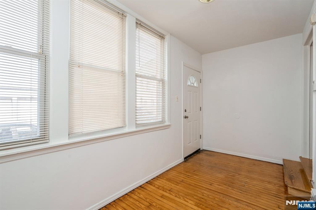 118 W 49th Street