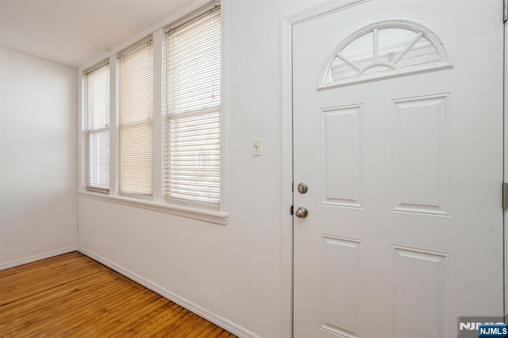 118 W 49th Street