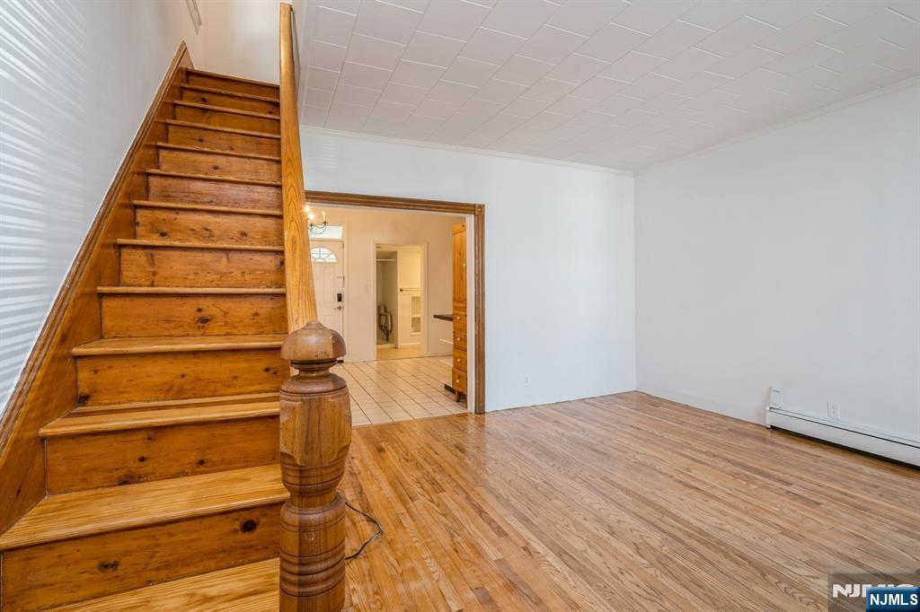 118 W 49th Street