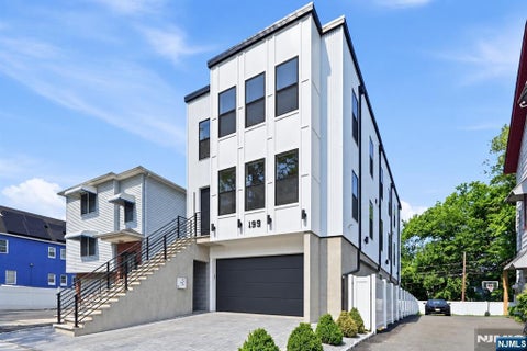 Photo of 199 Park Street, East Orange, NJ 07017 (MLS # 26035364)