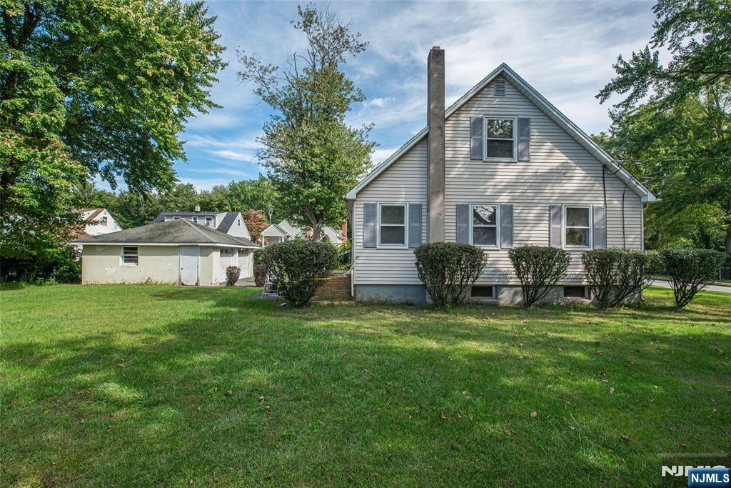 97 Van Dam Avenue