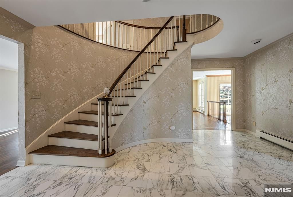 Photo of 14 Adams Drive, Cresskill, NJ 07626 (MLS # 26006062)