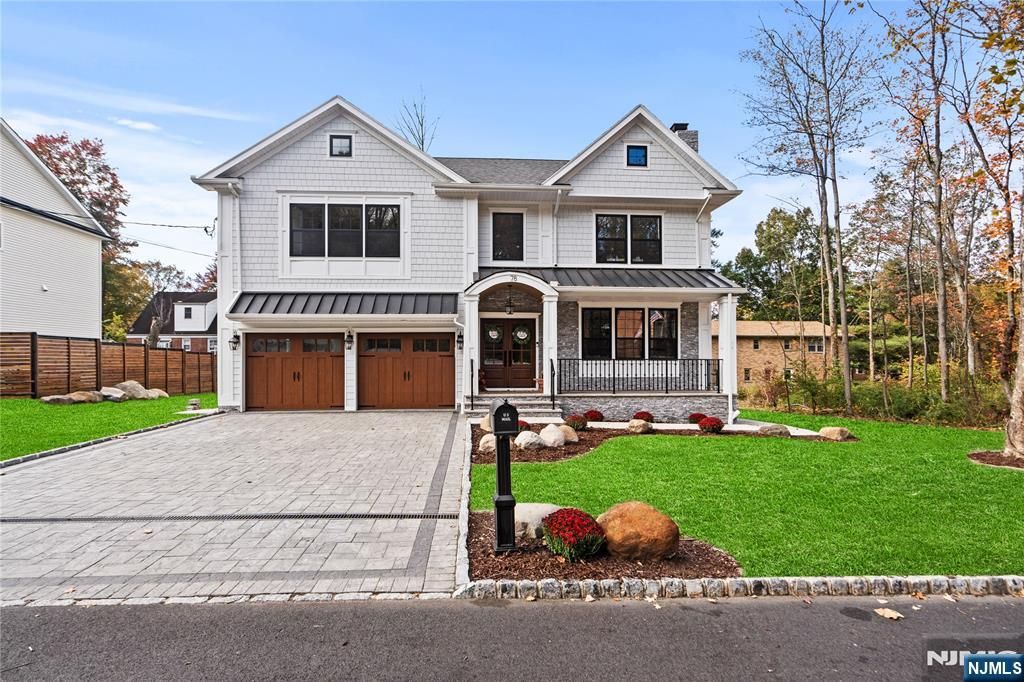 Photo of 78 Glen Avenue, Roseland, NJ 07068 (MLS # 26017090)