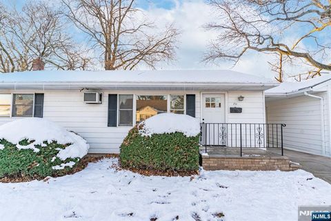 Photo of 751 Hanson Avenue, Perth Amboy, NJ 08861 (MLS # 25043529)