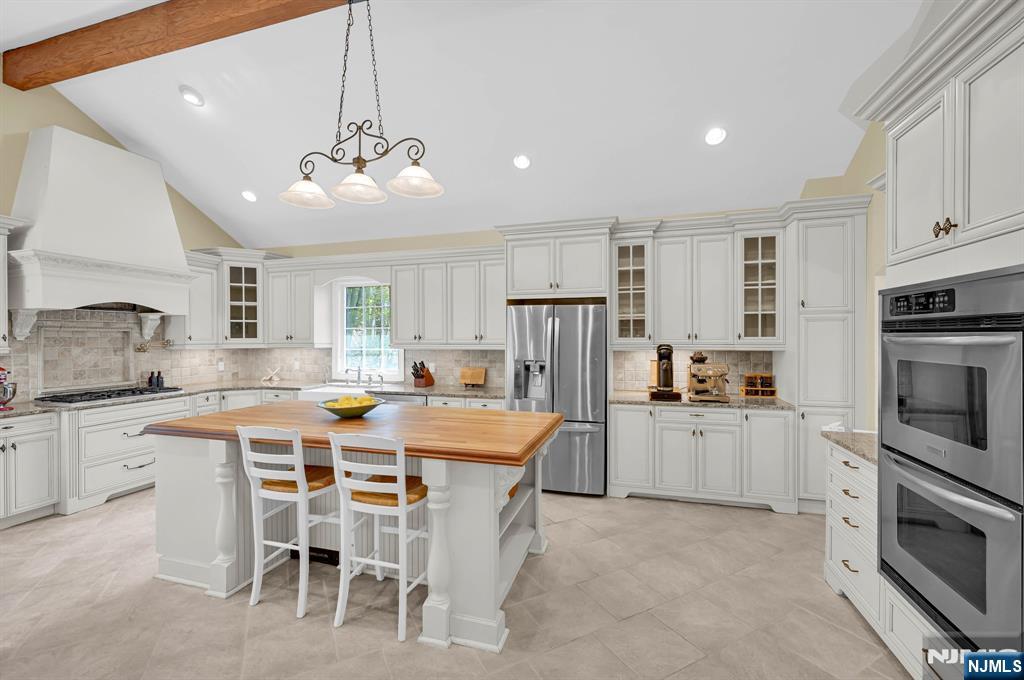 Property for Sale at 28 Bisset Drive, West Milford, New Jersey - Bedrooms: 4 
Bathrooms: 3 
Rooms: 10  - $699,999