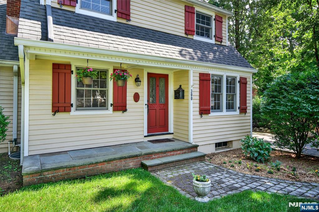 300 Birch Parkway
