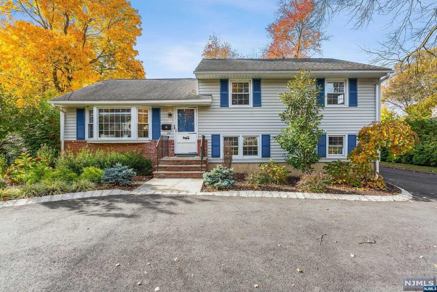 Spacious 4 beds, 3 baths Split level home situated on a nice quiet cul-de-sac. Close to the elementary school, Town library, and Town Square Park. The whole house renovation was completed in 2020. New kitchen, first-floor Master suite, bathrooms, basement, and laundry area. New IPE Deck. New semi-circular driveway with curb stone and all-new asphalt. All-new landscaping in the front of the house. A New Sprinkler system. Huge private yard on 100x200 lot with gazebo **Gazebo SOLD STRICTLY AS IS **