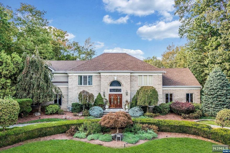 Welcome to this updated Rio Vista home at just over 6200 sq. ft. of luxurious living space. 1st level offers a 2 story foyer, living room, dining room, family room w/ gas fireplace, bedroom, full bath, large breakfast room, stunning Peter Salerno kitchen, and screened porch. 2nd level offers a large primary suite with 2 walk-in closets and a luxurious bath. 3 additional large bedrooms (one with en-suite bath) and a full bath complete this level. Lower level is ideal for indoor/outdoor entertaining with full kitchen, family room, gym, bedroom, 2 full baths, laundry, cedar closet, and storage room. The rear yard offers a large Ipe deck with outdoor kitchen & raised bar. Bluestone patio with fireplace and covered pergola with TV. Cipriano gunite saltwater heated pool with waterfalls & spa & Tennessee Crab Orchard decking. Other features include landscape lighting, whole house sound system including rear yard and garage, radiant heat on tiled surfaces, irrigation, and security system.