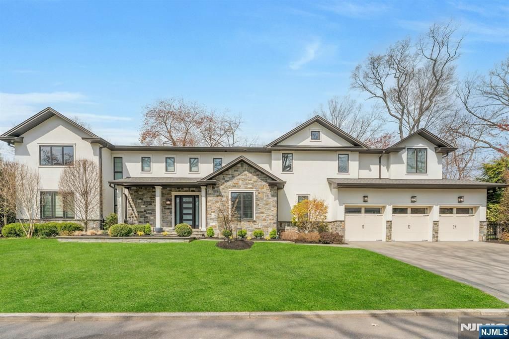 Photo of 45 Brook Way, Demarest, NJ 07627 (MLS # 26011429)