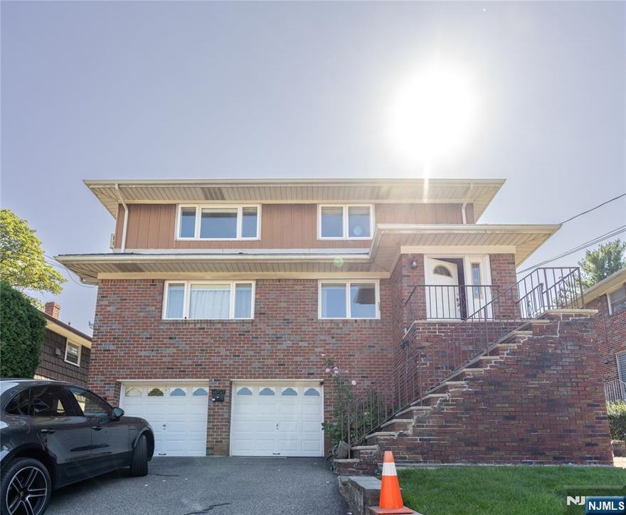 No broker fee! Newly renovated 3BR/1BA set on the third floor of a two-family home on a quiet dead-end street. Sun pours in through large windows, and the smart layout offers ample storage throughout. Two parking spaces are includedâ€”one garage and one driveway spot. Enjoy a short walk to H Mart and the Main Street dining corridor with cafes and restaurants. Move in immediately.