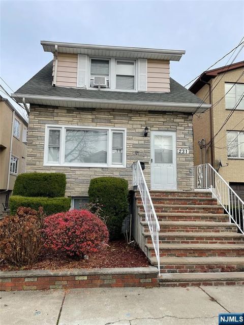 Photo of 231 Warren Ave #BSMT, Fort Lee, NJ 07024 (MLS # 25041772)
