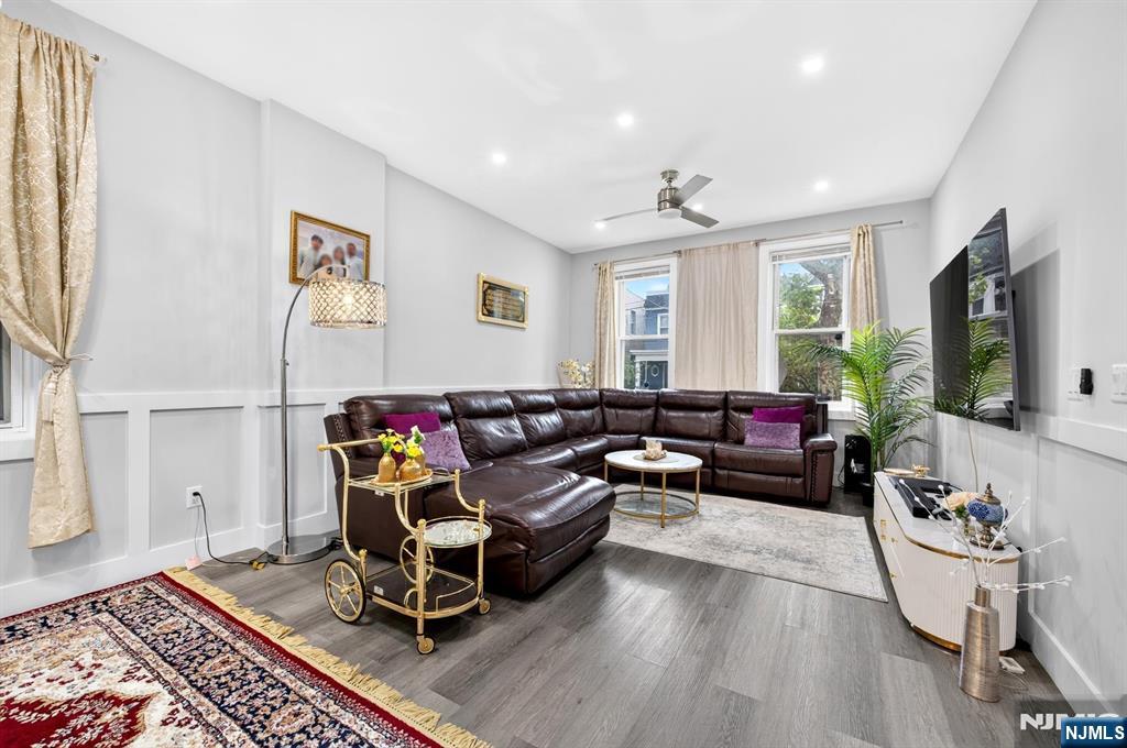 128 Sherman Place
