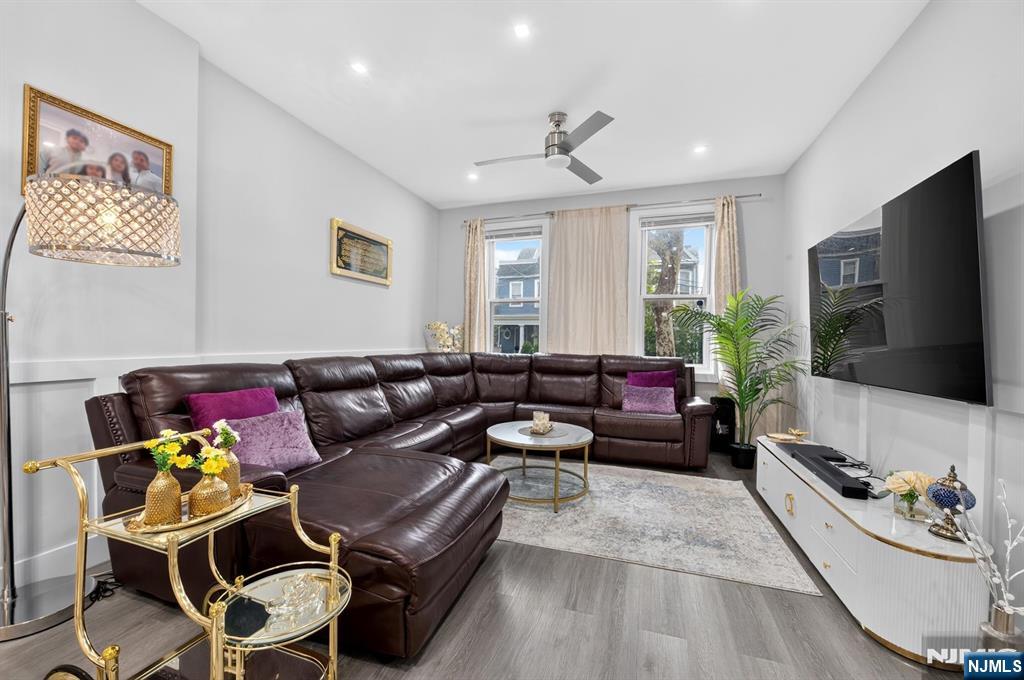128 Sherman Place