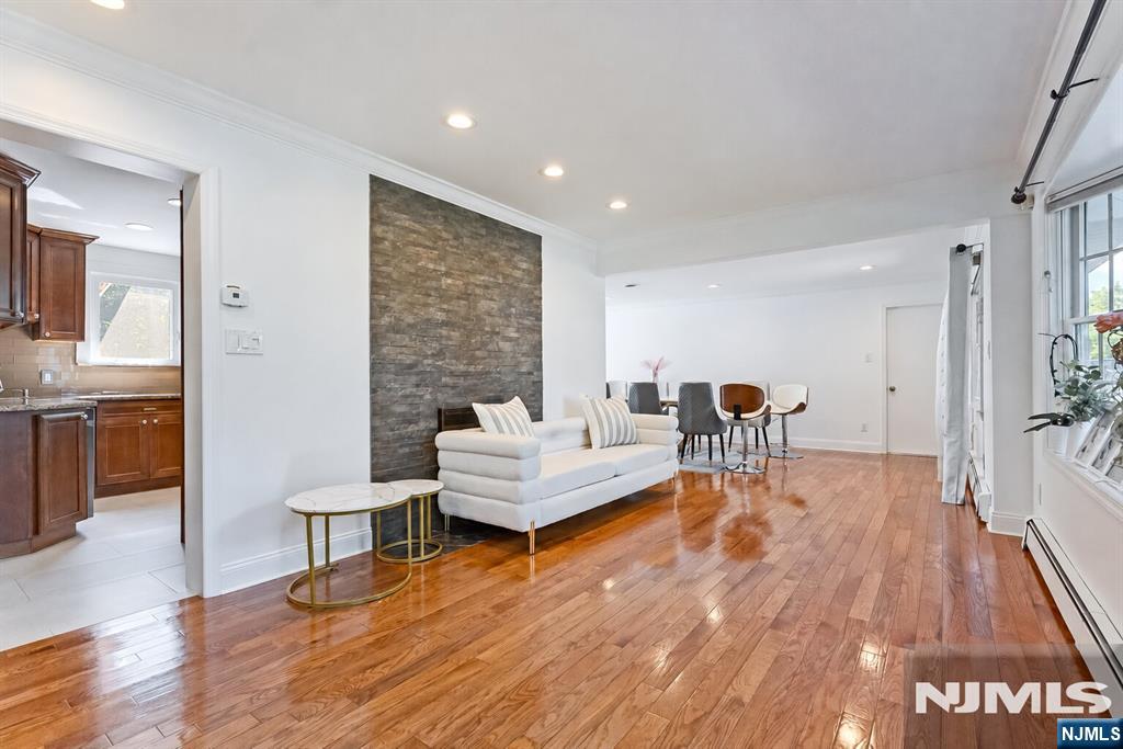 64 Spring Valley Road